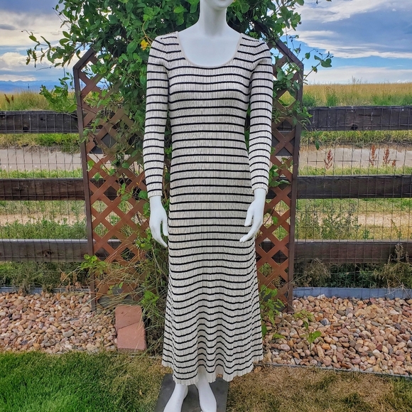 Blupepper Striped Long Sleeve Women's Maxi Bodycon Dress Size Large EUC - Picture 13 of 13